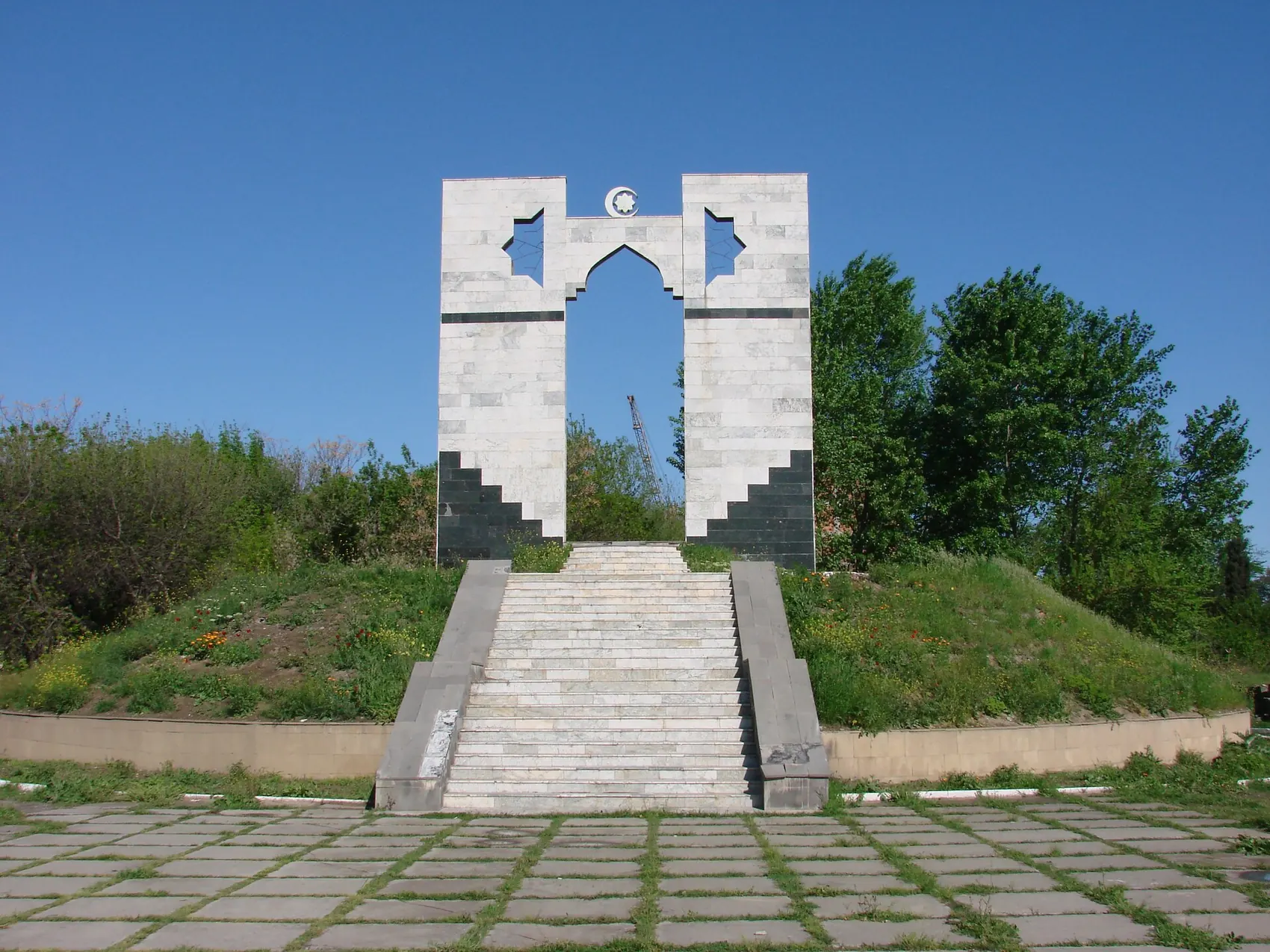 Памятный знак в парке «20 Января»