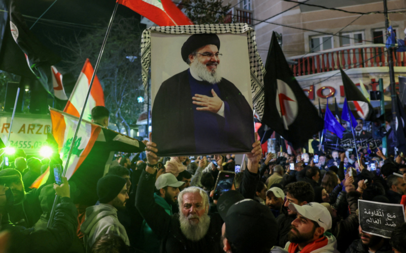 Lebanese Parliament Speaker Forms Coalition Against Agreement with Israel