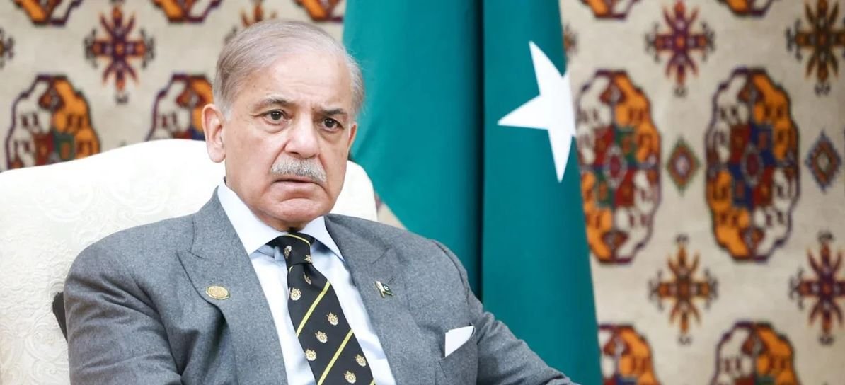 Pakistan’s Prime Minister Travels to Switzerland to Join US-Iran Talks