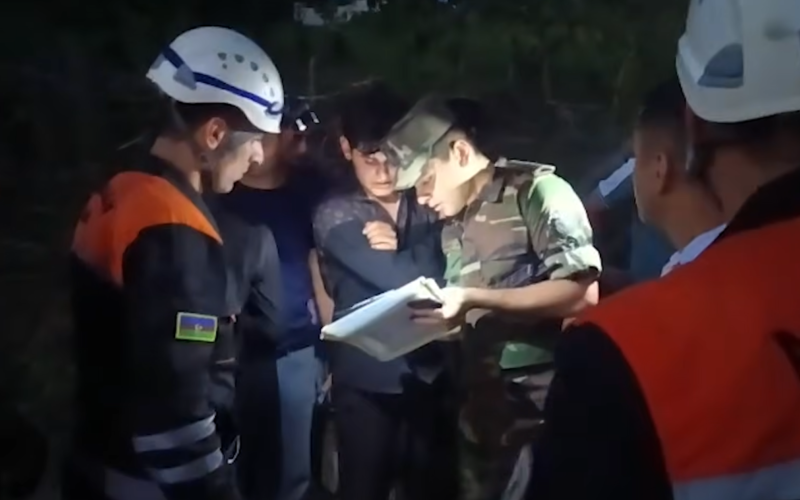 В Ленкоранском лесу спасены 8 заблудившихся человек