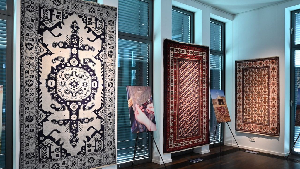 The Azerbaijani Carpet Exhibition Will Open in Budapest Today