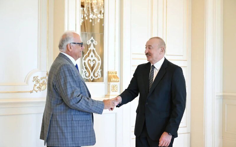 Ilham Aliyev meets with United World Wrestling president