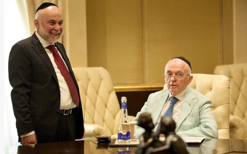 A meeting of rabbis in Moscow