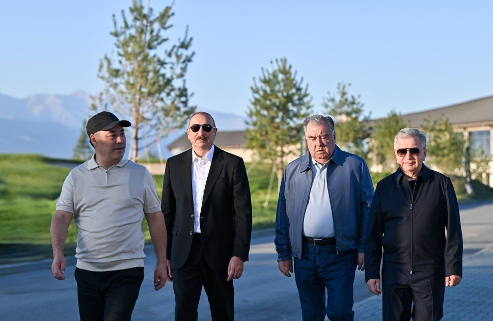 Ilham Aliyev attends Golf Club opening in Kyrgyzstan with counterparts