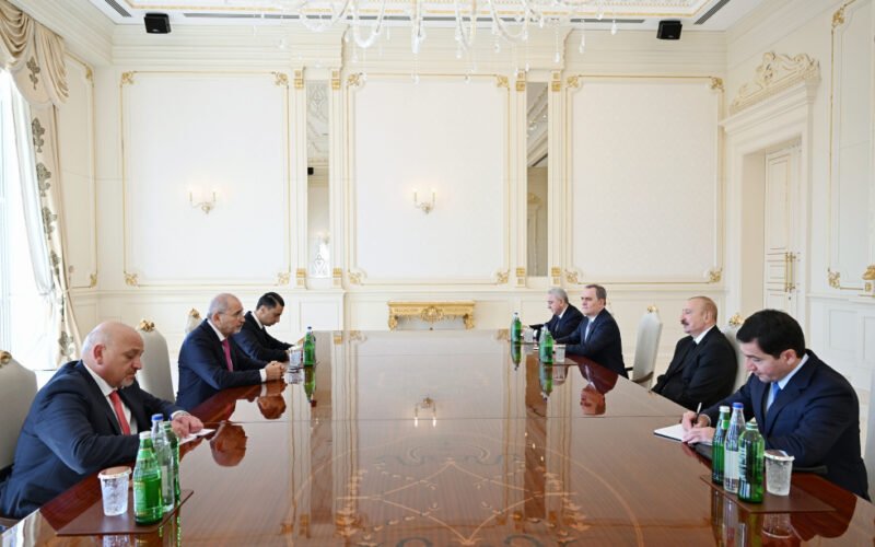 Ilham Aliyev receives Jordan’s Deputy Prime Minister
