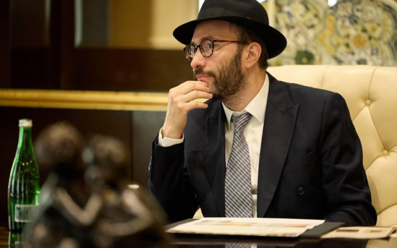A meeting of rabbis in Moscow