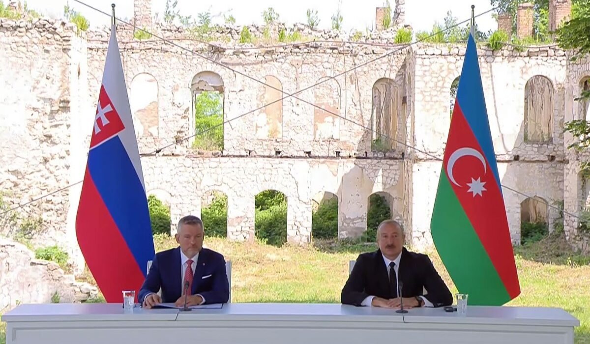 Ilham Aliyev and Peter Pellegrini make joint statements to media