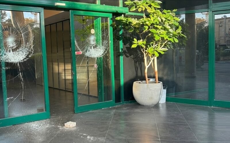 Masked Person Attacks Israel’s Channel 12