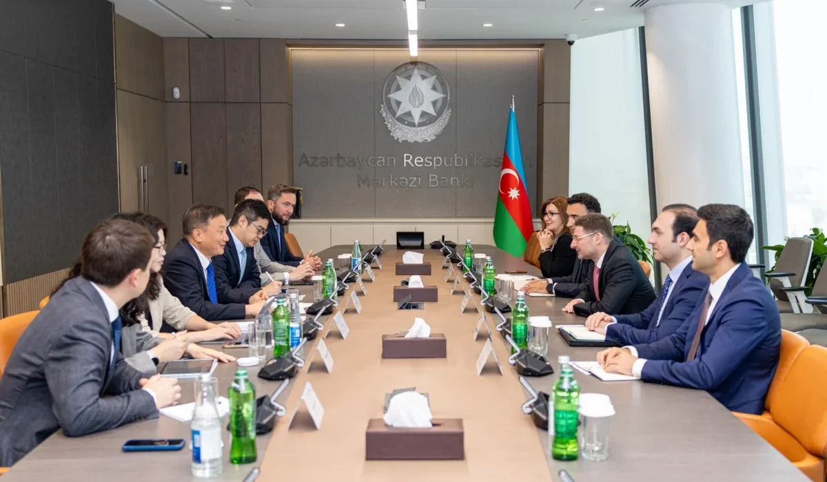 Azərbaycan və Çin QR-kod əsaslı ödəniş həllərinin tətbiqini müzakirə ediblər