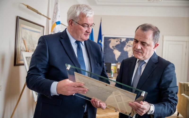 Встреча министров иностранных дел Азербайджана и Украины в Киеве