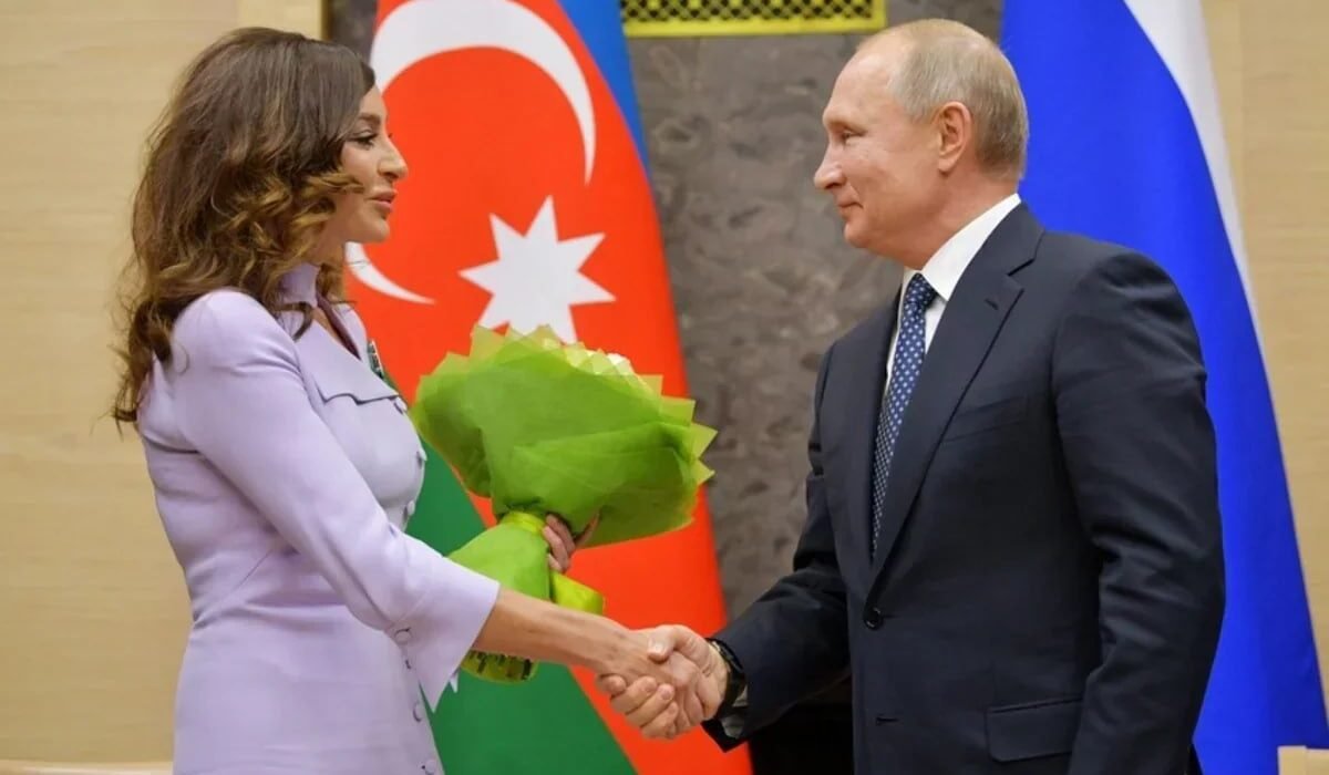 Владимир Путин и Мехрибан Алиева