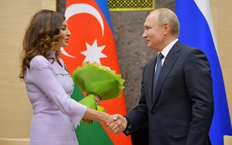 Vladimir Putin congratulates Mehriban Aliyeva on her birthday
