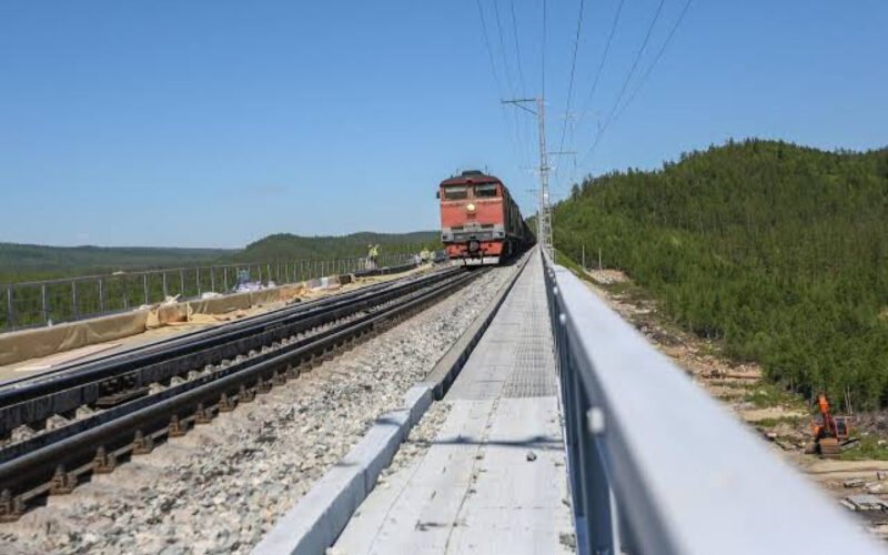 Azerbaijan Allows Wheat Transit to Armenia
