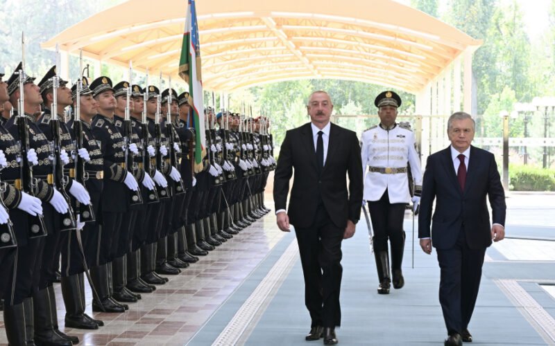 İlham Əliyev Özbəkistan səfəri öncəsi mühüm mesajlar verib