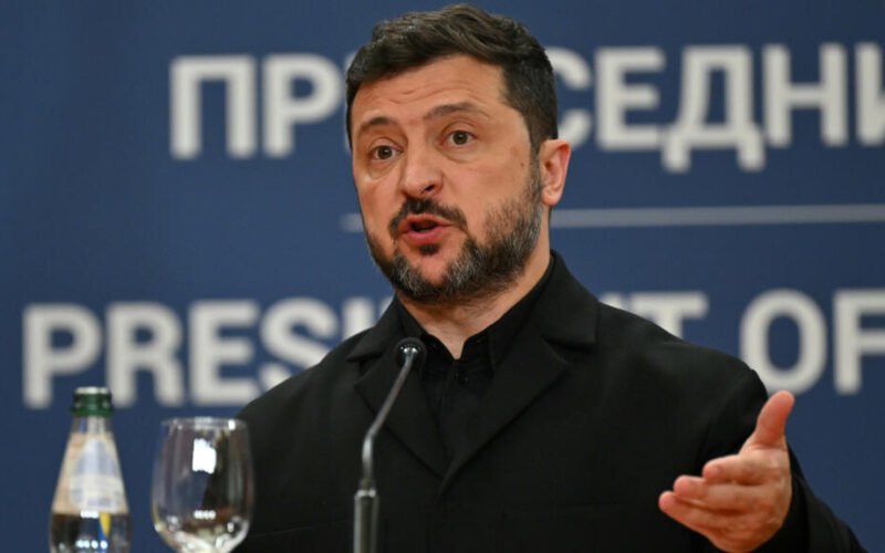 Ukrayna Rusiya zərbələrindən sonra qışda energetika böhranına hazırlaşır