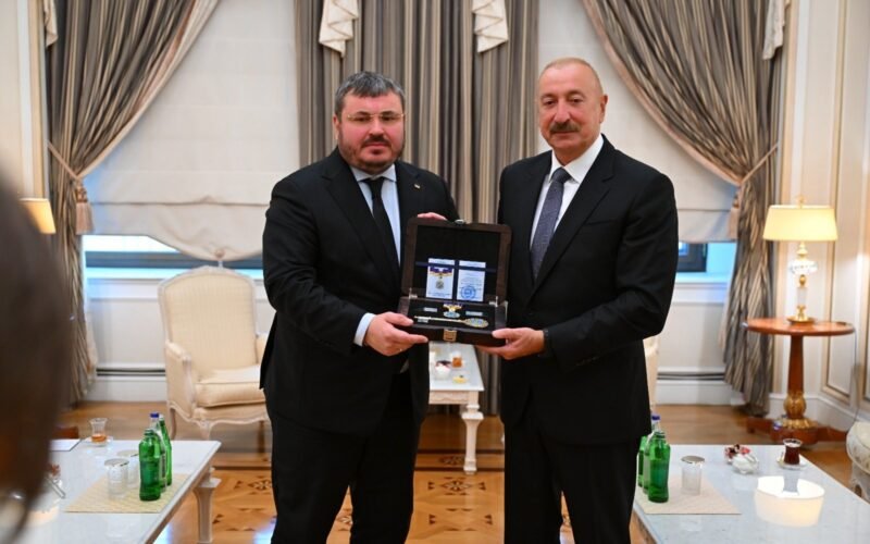President of Azerbaijan Ilham Aliyev and former President of Ukraine Viktor Yushchenko during a meeting in Baku