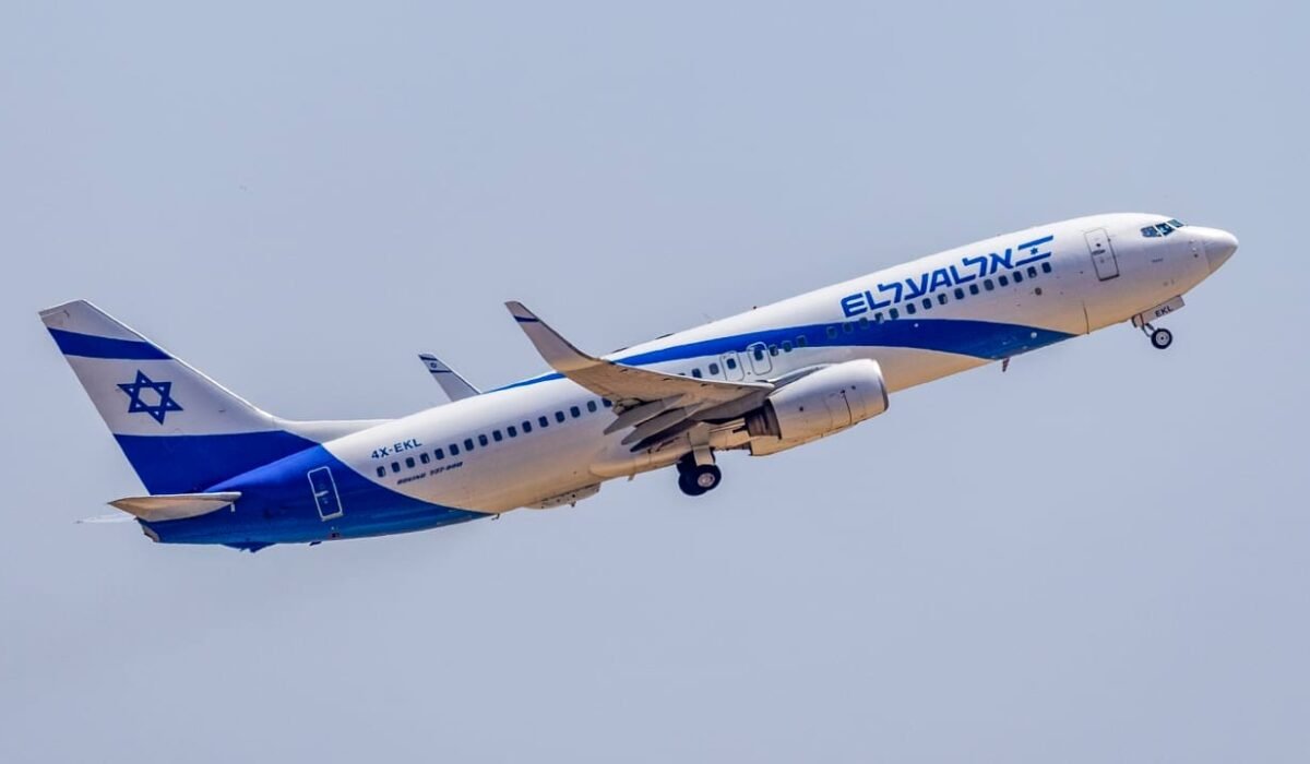 Самолет авиакомпании El Al в аэропорту Бен-Гурион