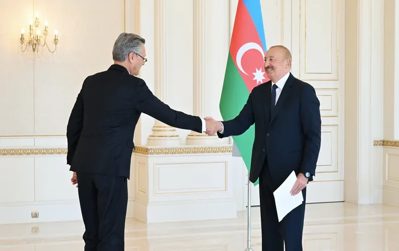 Президент Ильхам Алиев принимает верительные грамоты нового посла Германии Дирка Лёльке