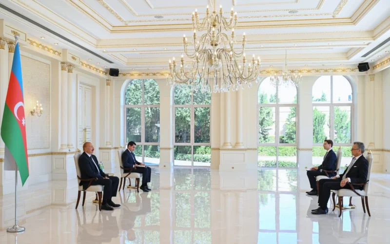 İlham Əliyev Almaniyanın Azərbaycandakı yeni səfirini qəbul edib