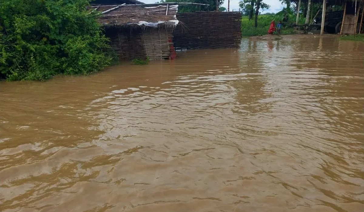 Floods in Nepal: 9 dead, over 400 missing