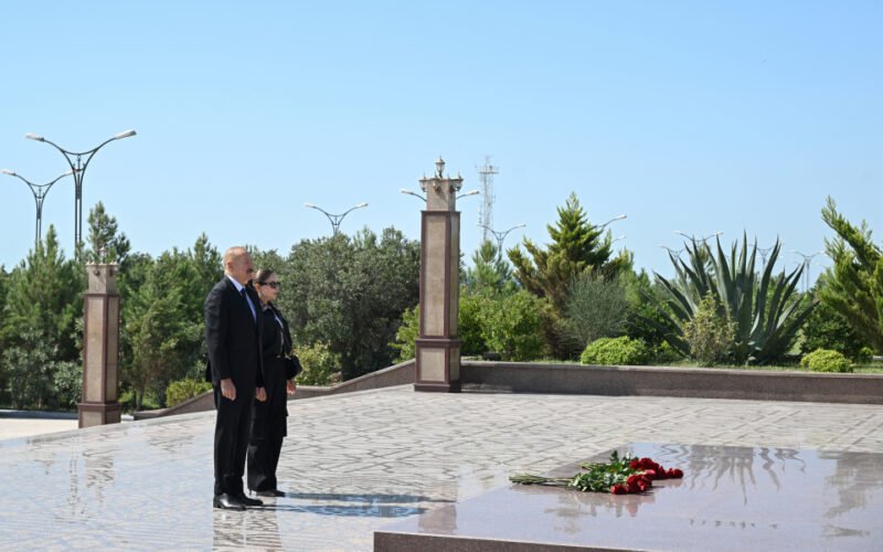 President Ilham Aliyev and First Lady Mehriban Aliyeva during their visit to the Naval Forces