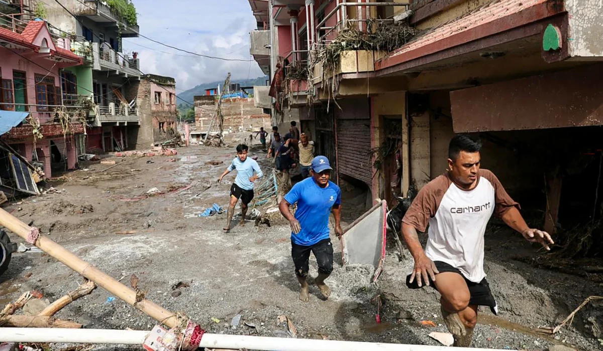 Nepalda daşqın zonasında xilasetmə işləri